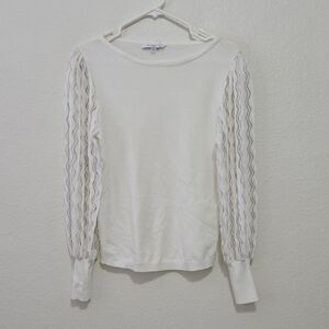 Sioni Ivory Blouse with Textured Sleeves S